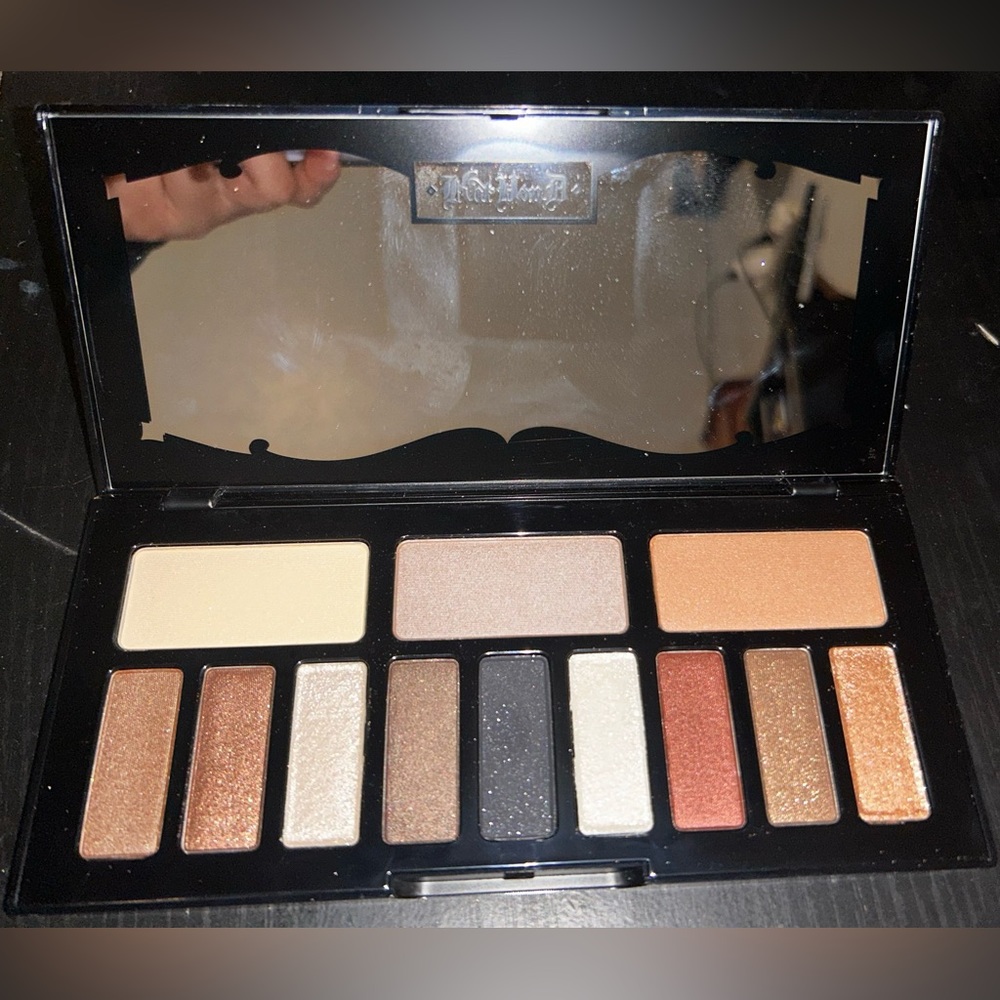 Kay Von D Eyeshadow Palette